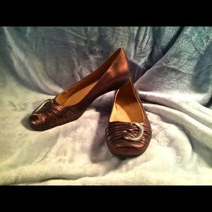 Naturalizer metallic bronze flats